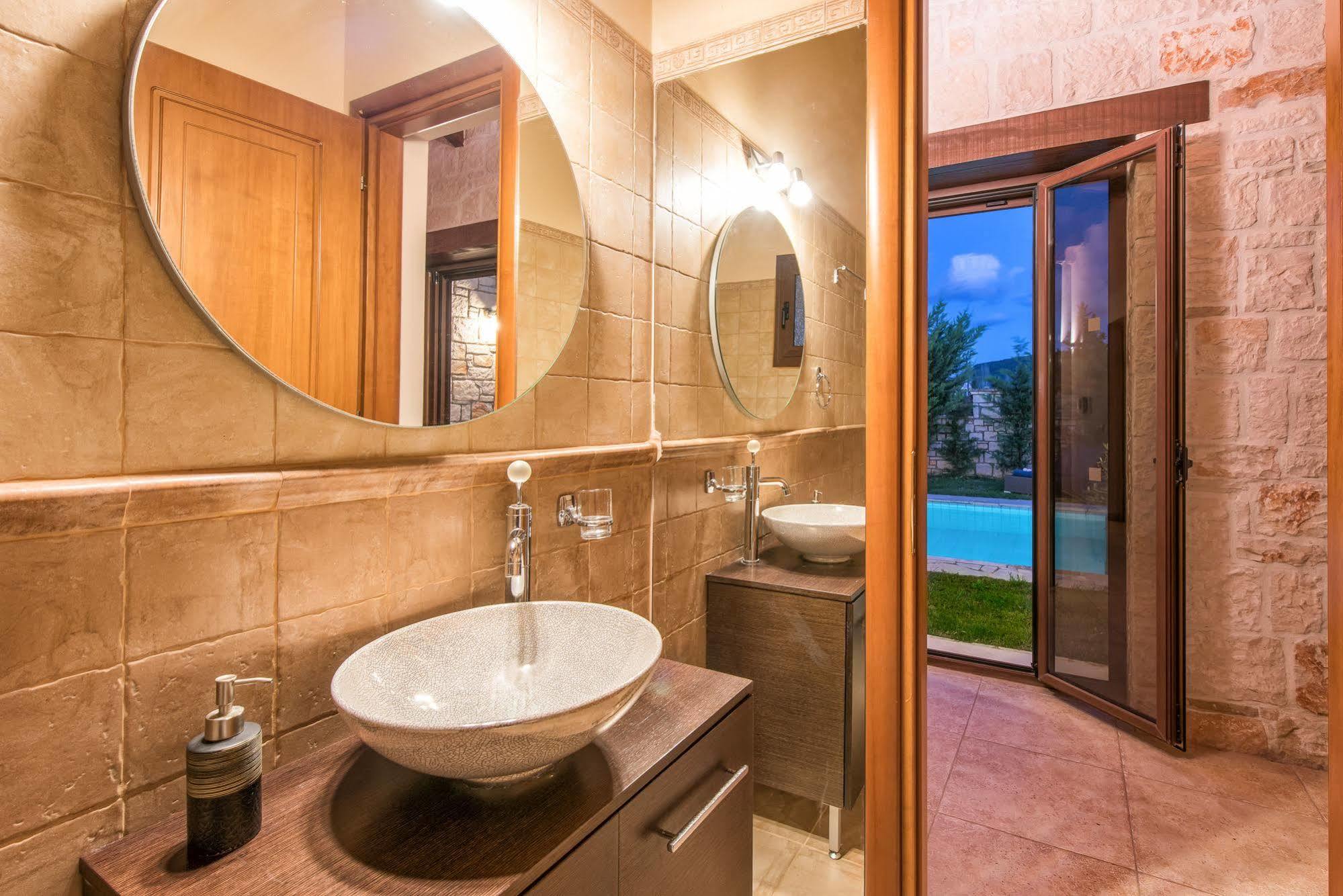 Astarte Villas - Kyveli Villa Vanato Exterior foto